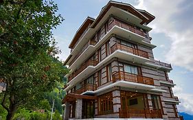 The Genial Mount, Manali